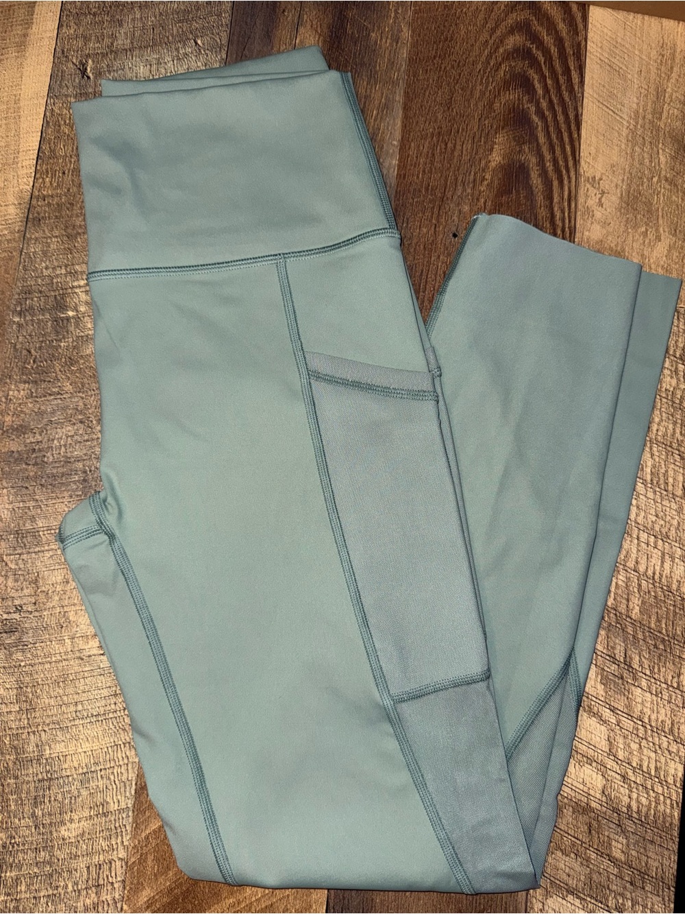OFFLINE by aerie High Rise Mesh Pocket Leggings NWOT